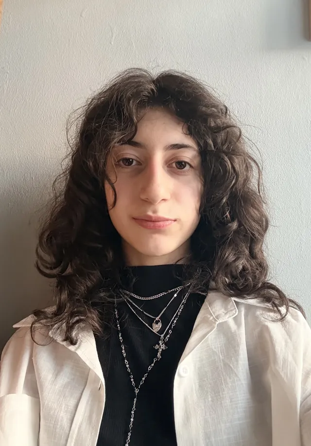 Anahit Hovakimyan from Armenia at English Olympiad Global