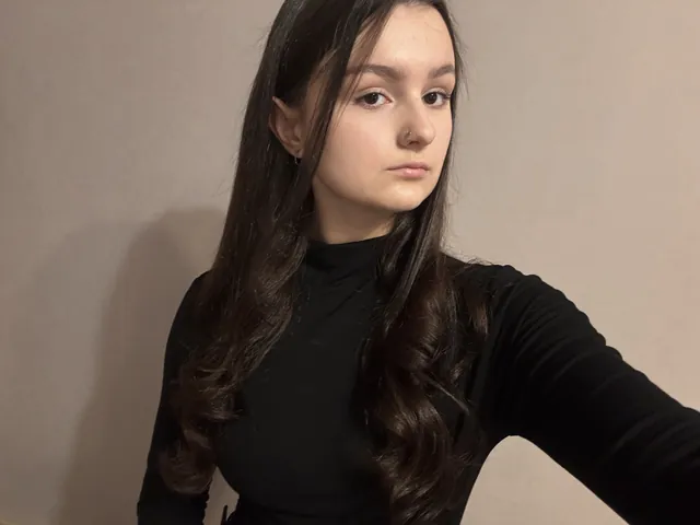 Arianna Novinkina from Russia at English Olympiad Global